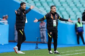 安东尼奥：此刻我是世界最幸福的教头 相信邵佳一会帮选手走出来